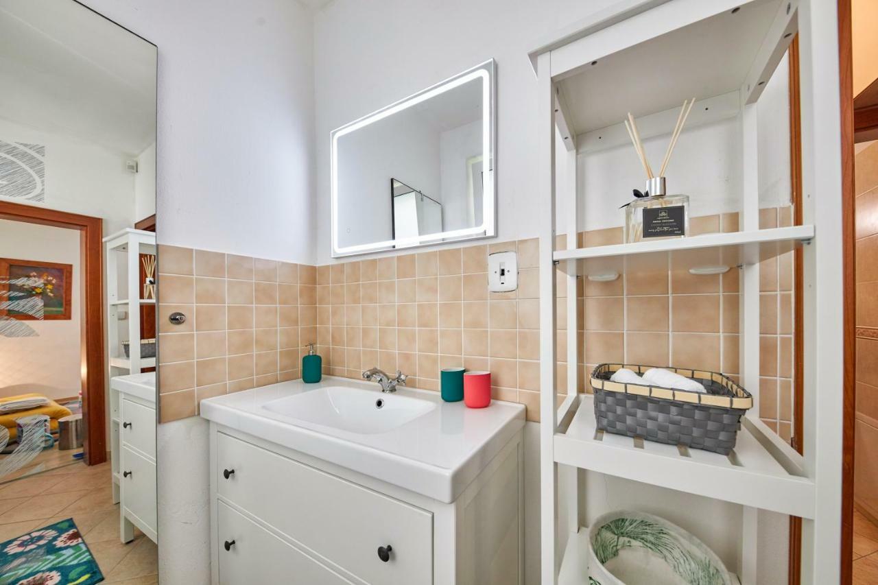 Pineapple Apartment บราติสลาวา ภายนอก รูปภาพ